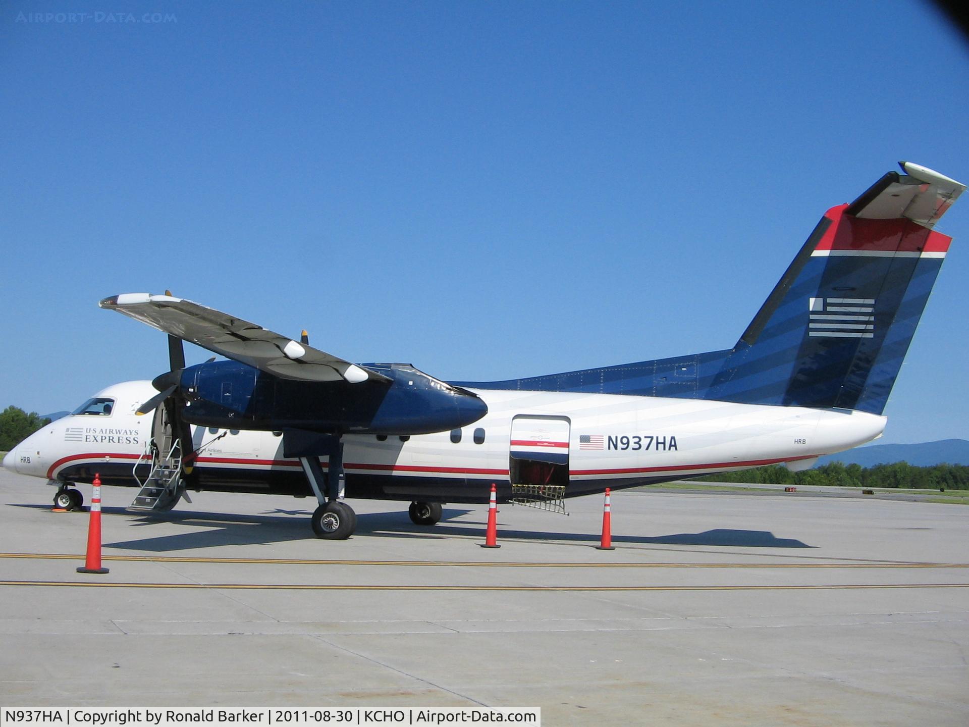 N937HA, Boeing DHC-8-102 C/N 148, CHO, VA