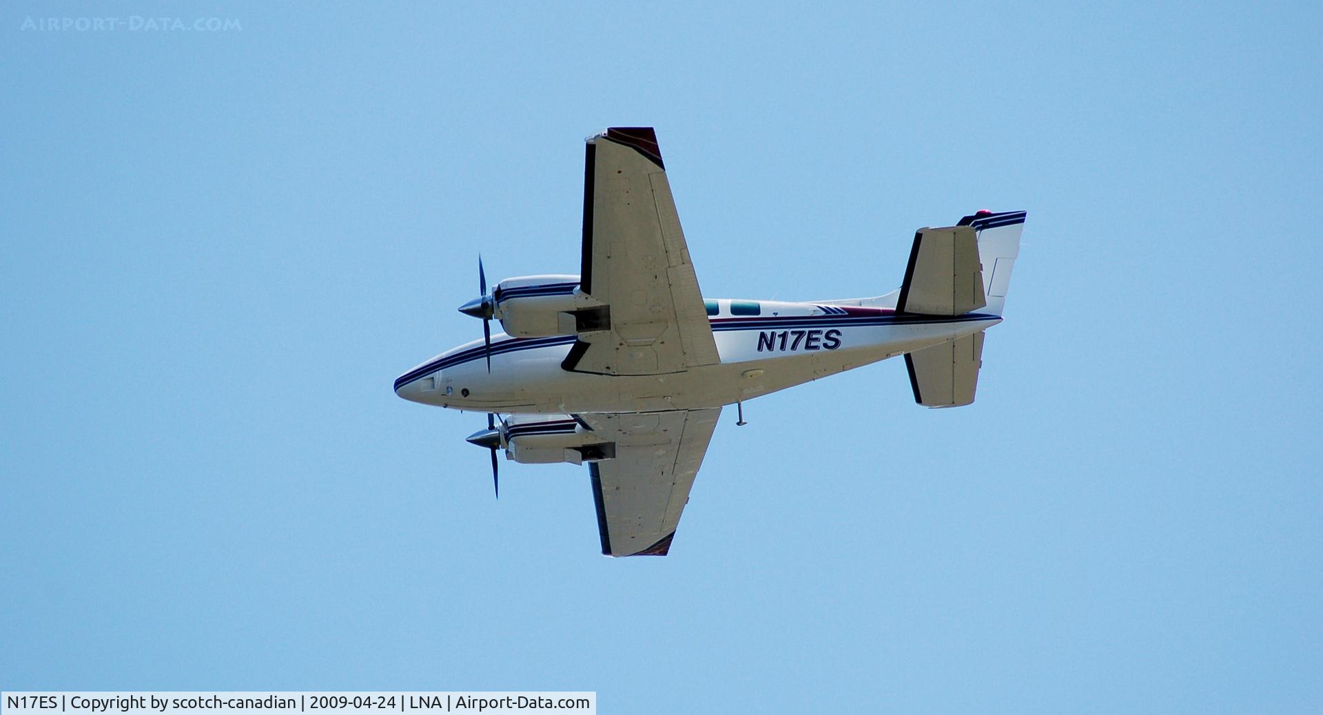 N17ES, 1981 Beech 58P Baron C/N TJ-339, 1981 Beech 58P N17ES departs Palm Beach County Park Airport at Lantana, FL