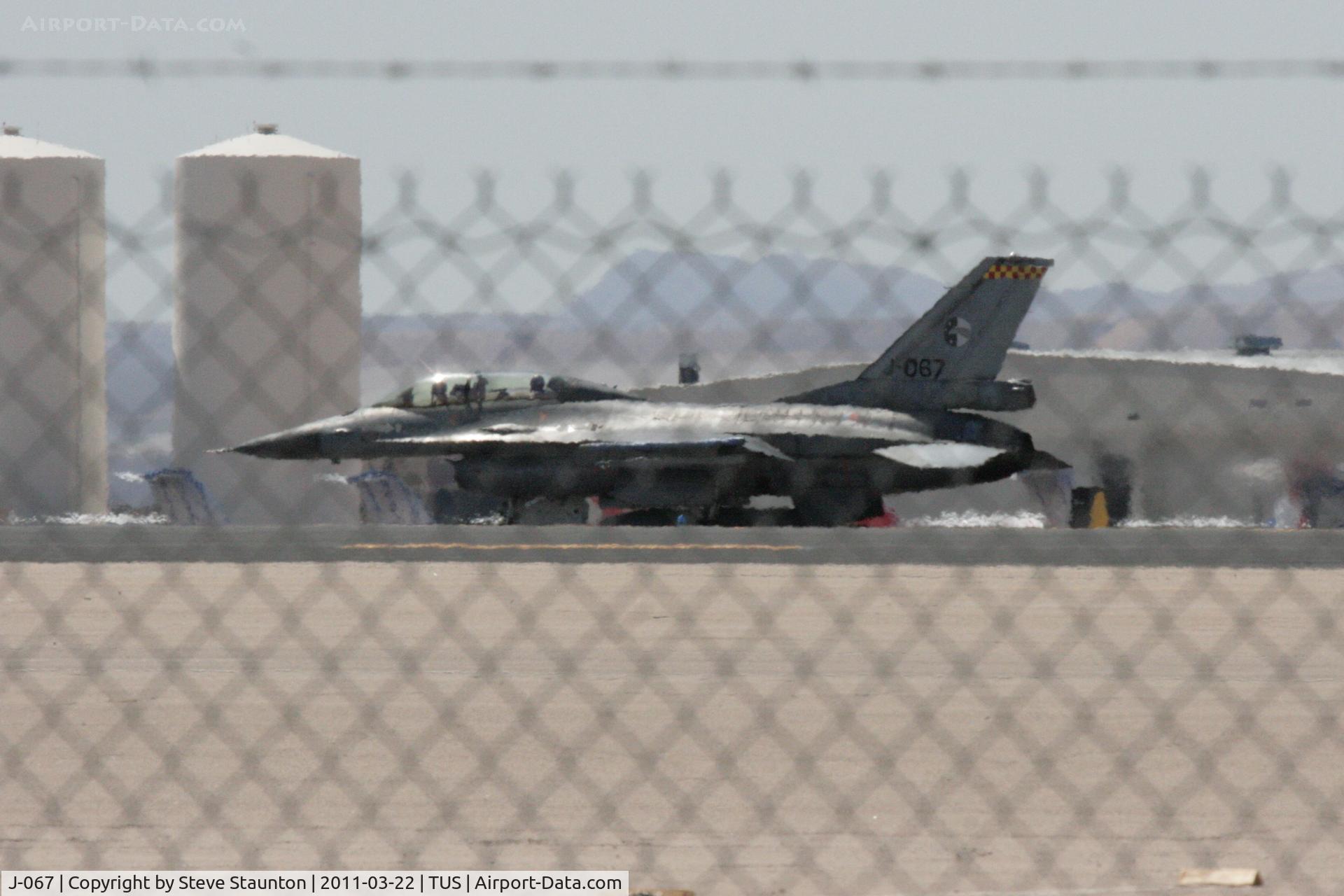 J-067, General Dynamics F-16BM C/N F-16BM Fighting Falcon, Taken at Tucson International Airport, in March 2011 whilst on an Aeroprint Aviation tour