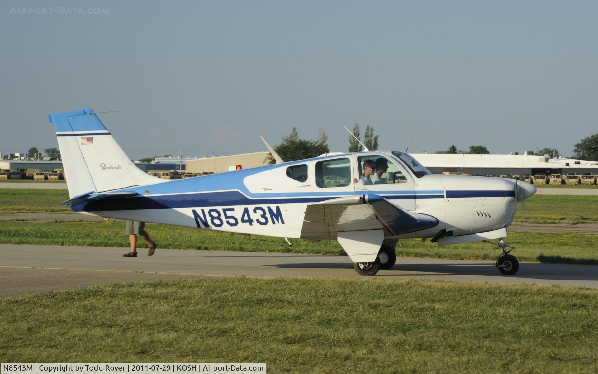N8543M, 1952 Beech 35-B33 Debonair C/N CD-635, AIRVENTURE 2011