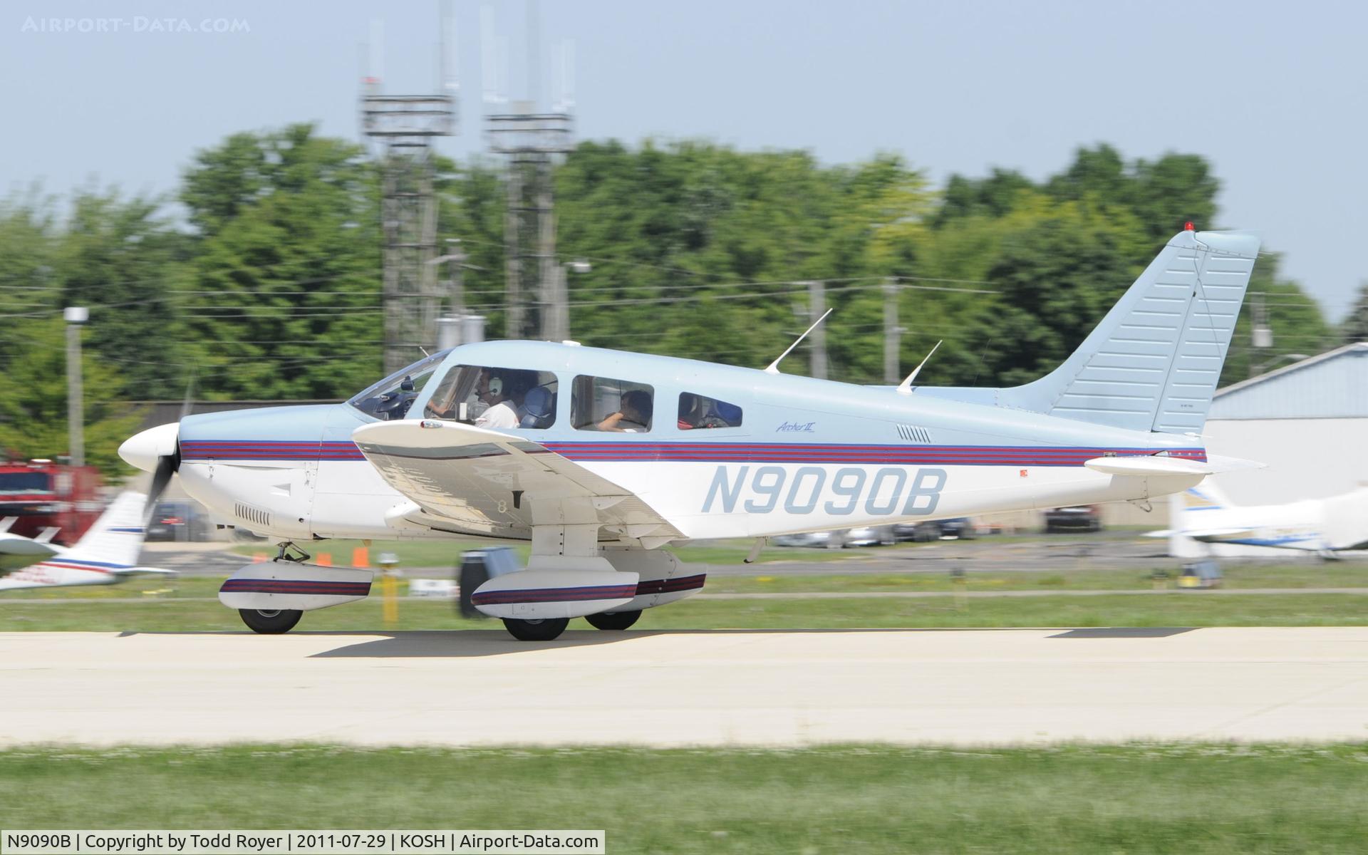 N9090B, 1986 Piper PA-28-181 C/N 2890003, AIRVENTURE 2011