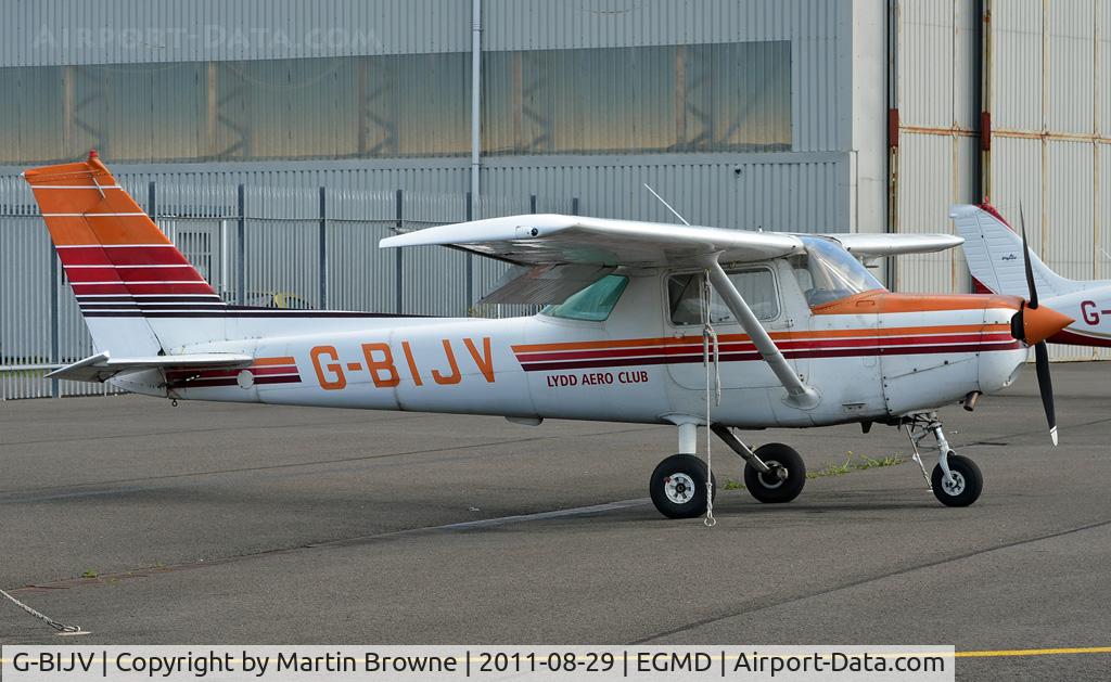 G-BIJV, 1981 Reims F152 C/N 1813, SHOT AT LYDD