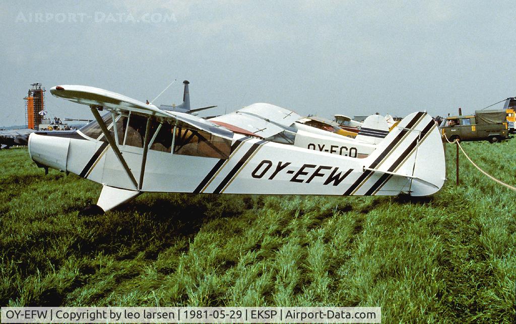 OY-EFW, 1951 Piper PA-18-95 Super Cub C/N 18-1375, Air Base Skrydstrup 29.5.83