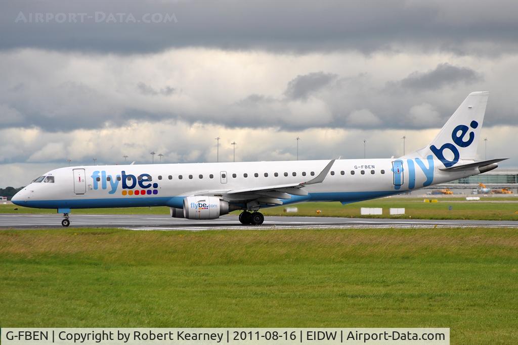 G-FBEN, 2008 Embraer 195LR (ERJ-190-200LR) C/N 19000213, Lining up r/w 28