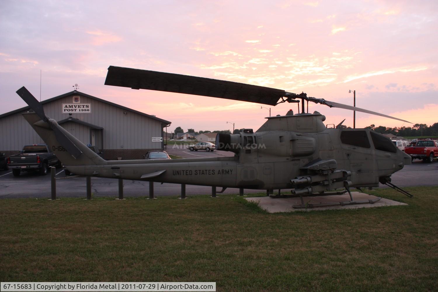 67-15683, 1967 Bell AH-1F Cobra C/N 20347, AH-1F in front of Amvets 1986 Sidney OH