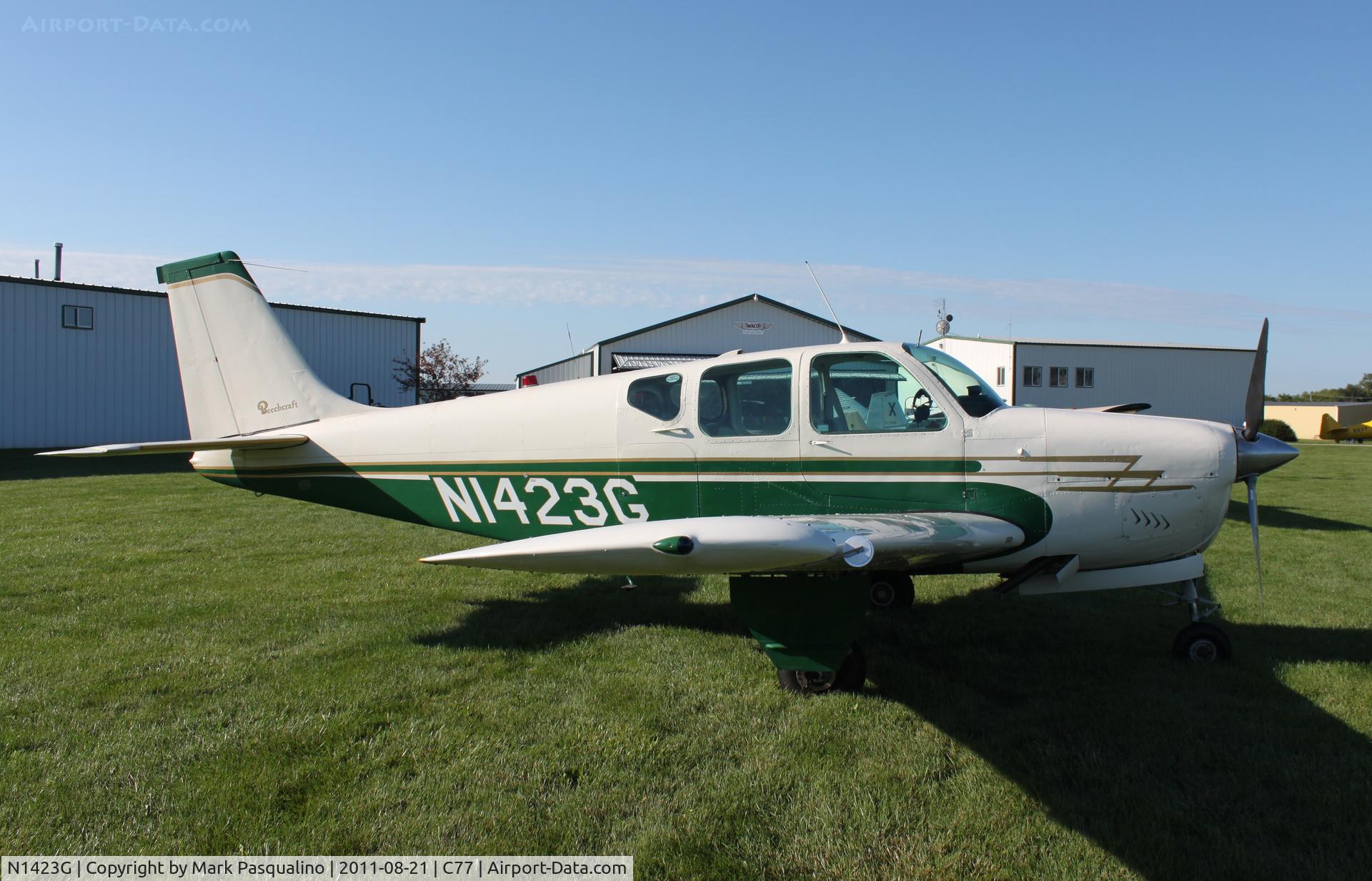 N1423G, 1962 Beech 35-B33 Debonair C/N CD-447, Beech B33