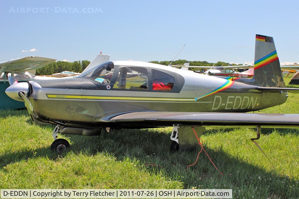D-EDDN, Mooney M20C 2 Ranger C/N 2595, German Mooney M.20C Mark 2, c/n: 2595
at 2011 Oshkosh