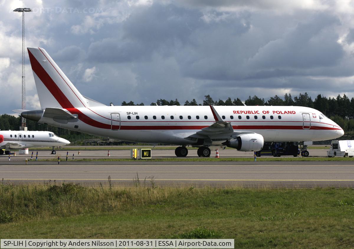 SP-LIH, 2009 Embraer 175LR (ERJ-170-200LR) C/N 17000288, Parked at ramp M during a one day visit.