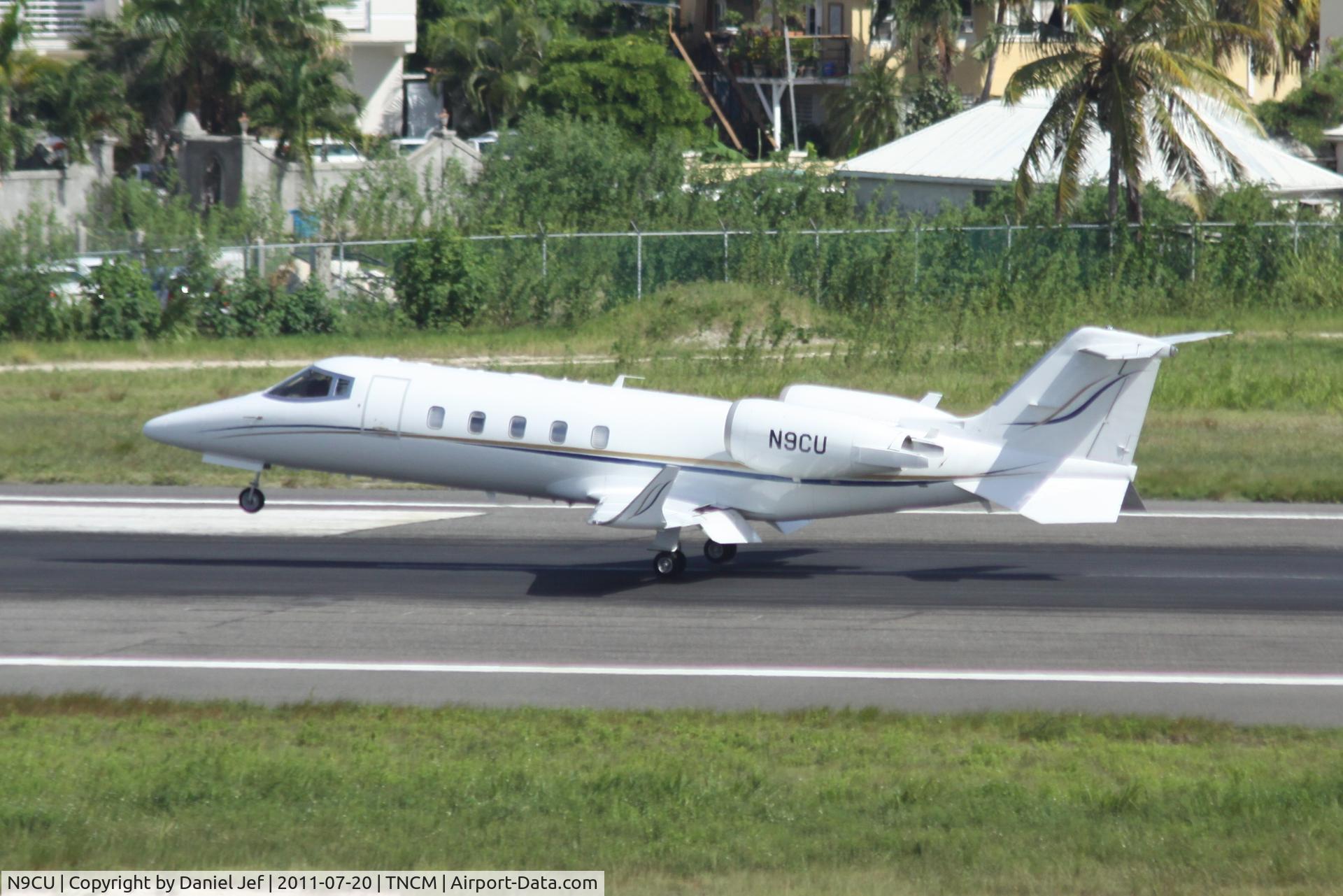 N9CU, 1996 Learjet 60 C/N 075, N9CU landing at TNCM