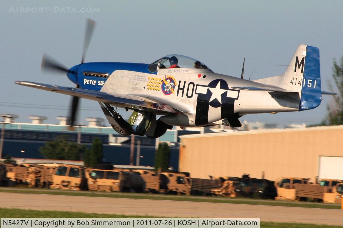 N5427V, 1944 North American F-51D Mustang C/N 44-72942, Departing Airventure 2011.