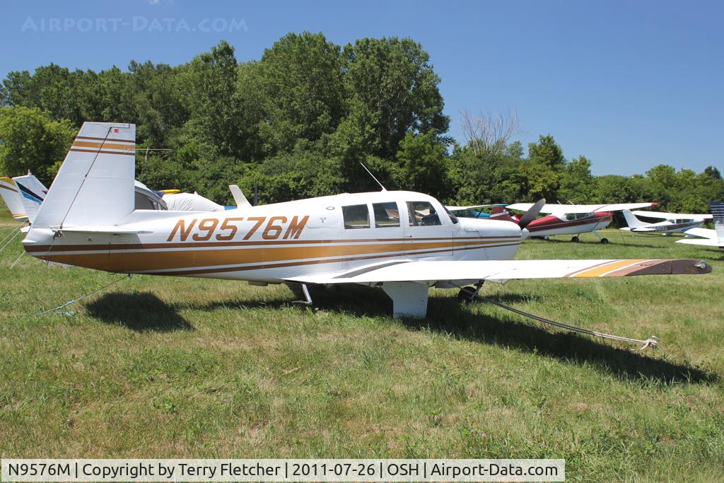 N9576M, 1966 Mooney M20F Executive C/N 670153, 1966 Mooney M20F, c/n: 670153
at 2011 Oshkosh