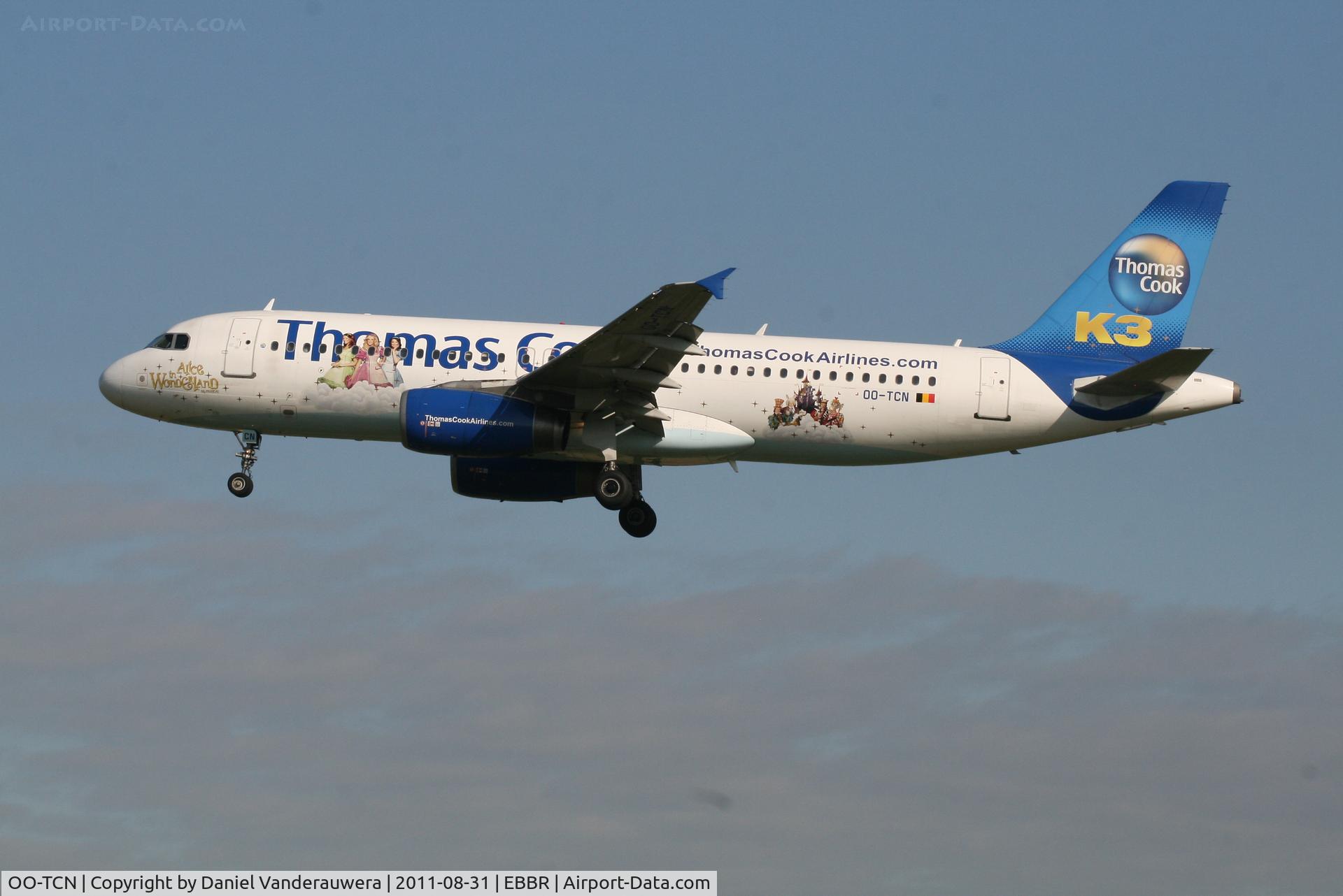 OO-TCN, 1993 Airbus A320-232 C/N 425, Arrival of flight FQ3457 to RWY 25L