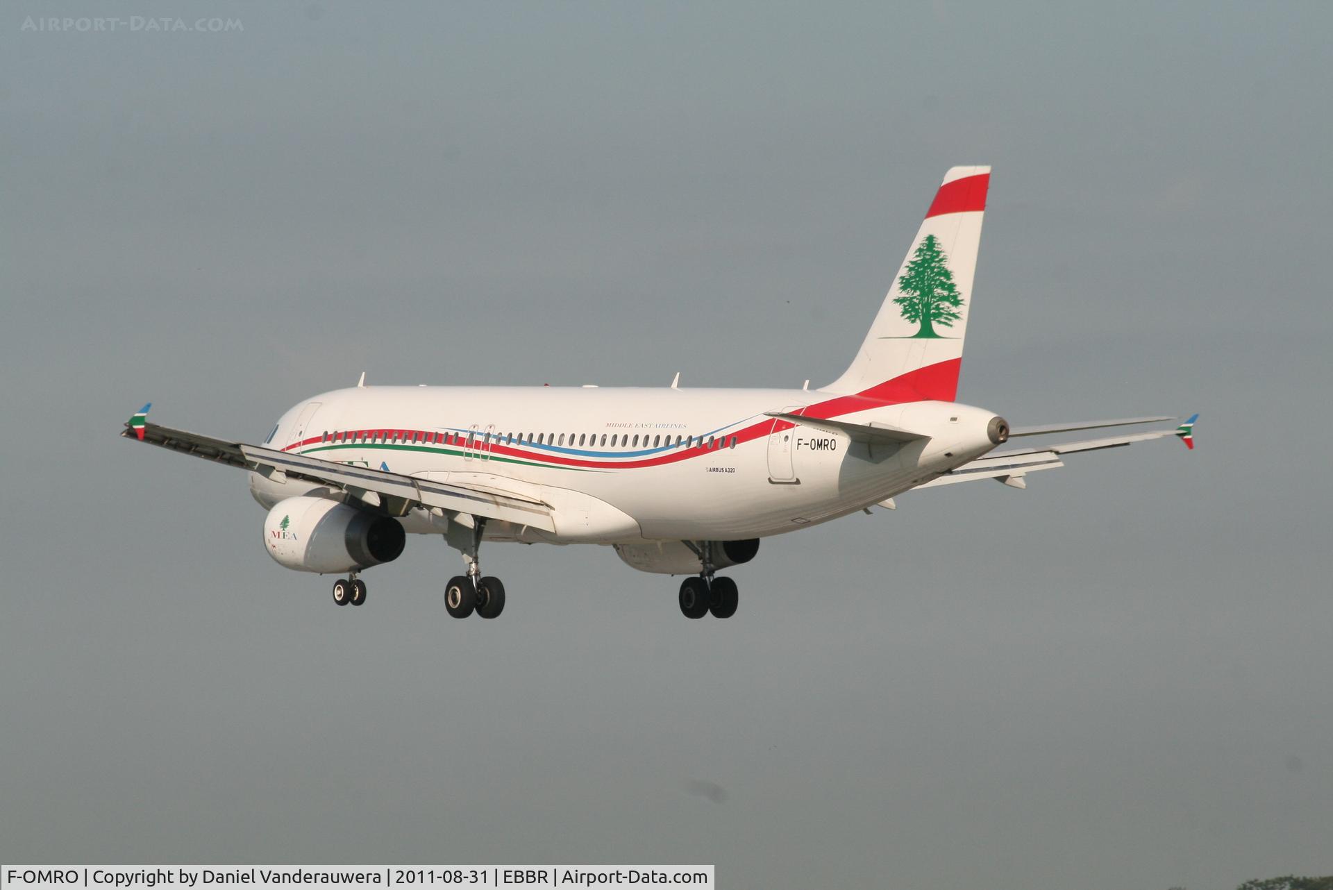 F-OMRO, 2010 Airbus A320-232 C/N 4296, Flight ME215 is descending to RWY 25L