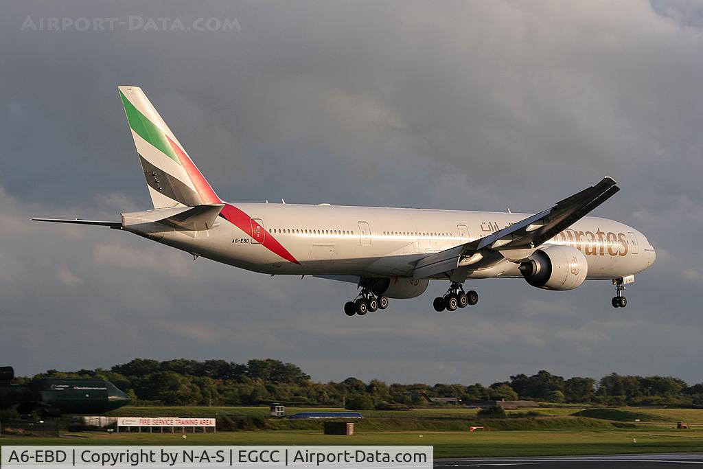A6-EBD, 2005 Boeing 777-31H/ER C/N 33501, Landing in golden light
