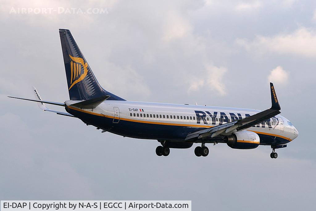 EI-DAP, 2003 Boeing 737-8AS C/N 33551, Arriving