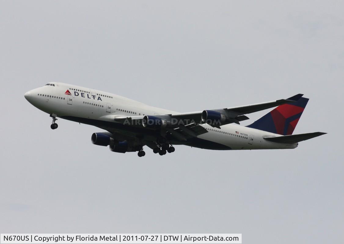 N670US, 1990 Boeing 747-451 C/N 24225, Delta 747