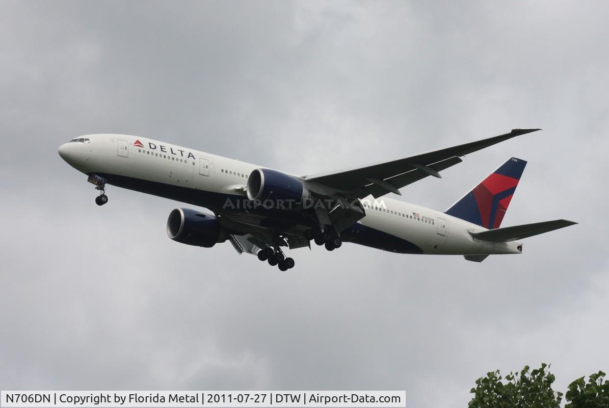 N706DN, Boeing 777-232/LR C/N 30440, Delta 777-200LR