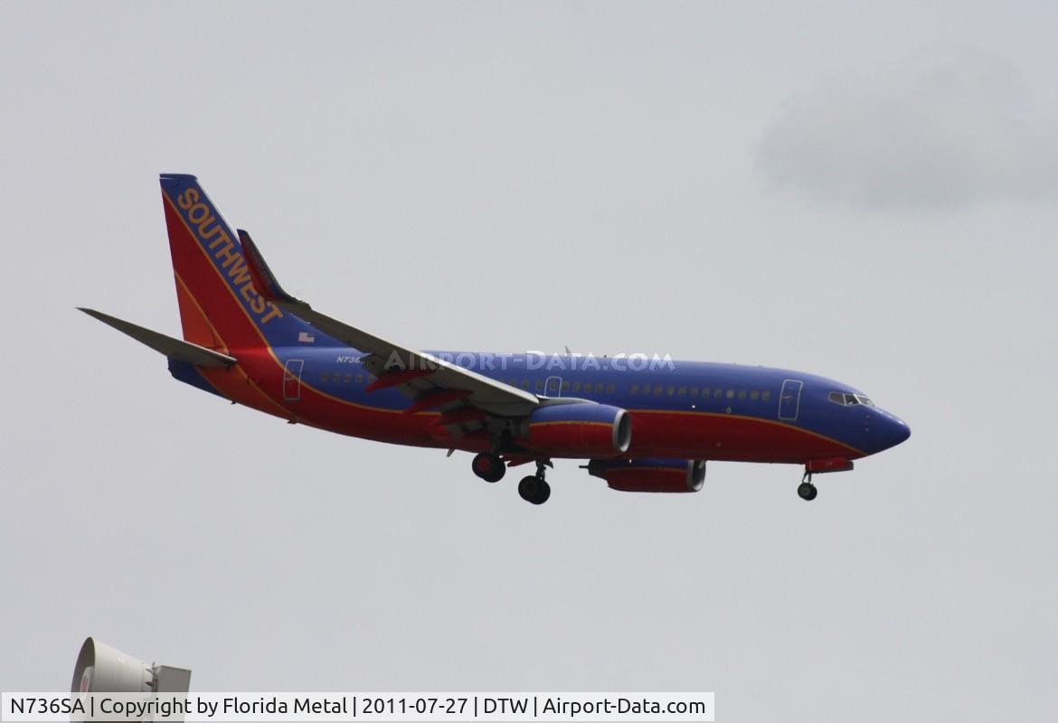 N736SA, 1999 Boeing 737-7H4 C/N 27868, Southwest 737-700