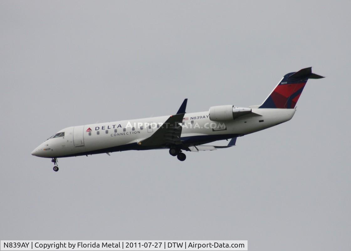 N839AY, 2005 Bombardier CRJ-200 (CL-600-2B19) C/N 8039, Pinnacle CRJ