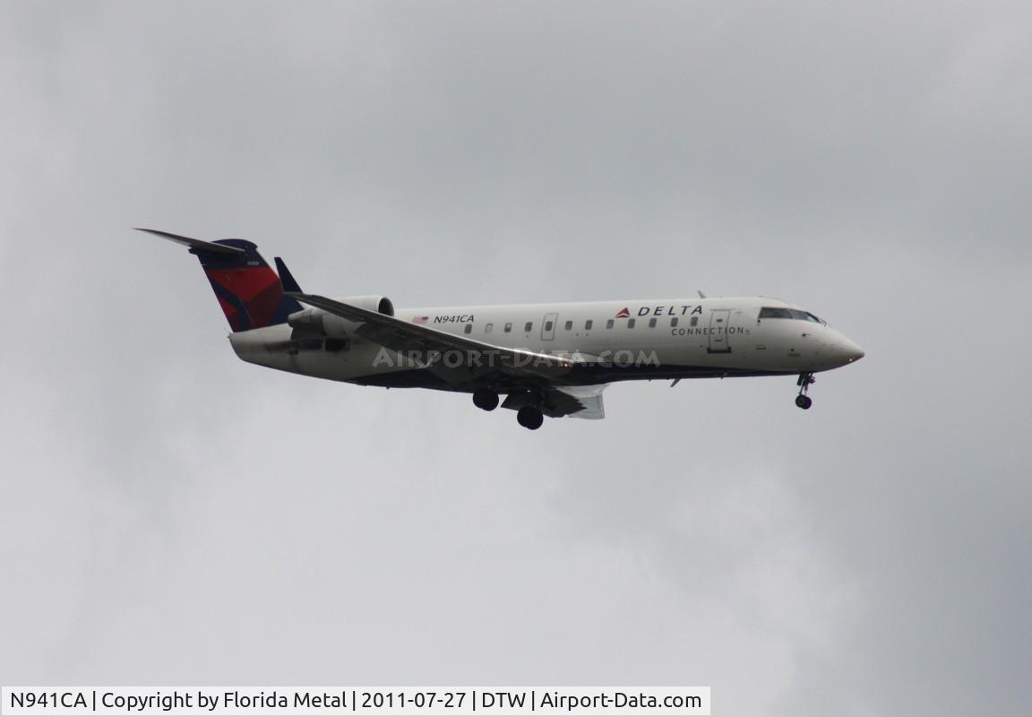 N941CA, 1994 Canadair CRJ-100ER (CL-600-2B19) C/N 7050, Comair CRJ