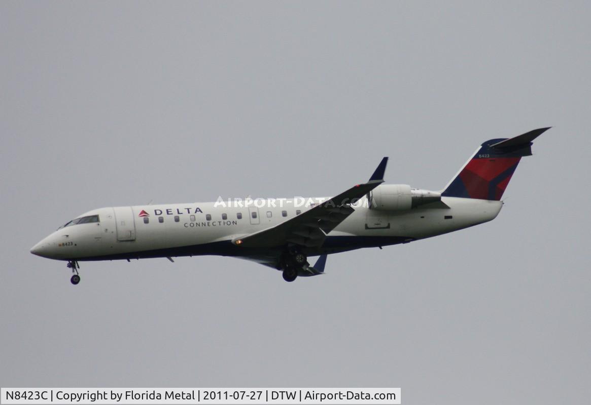 N8423C, 2000 Bombardier CRJ-200LR (CL-600-2B19) C/N 7423, Pinnacle CRJ