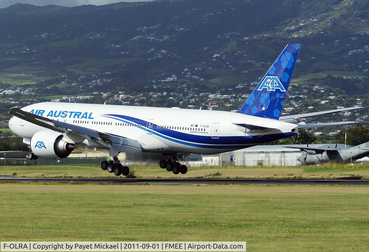 F-OLRA, 2011 Boeing 777-29MLR C/N 40955, landing rwy 14
