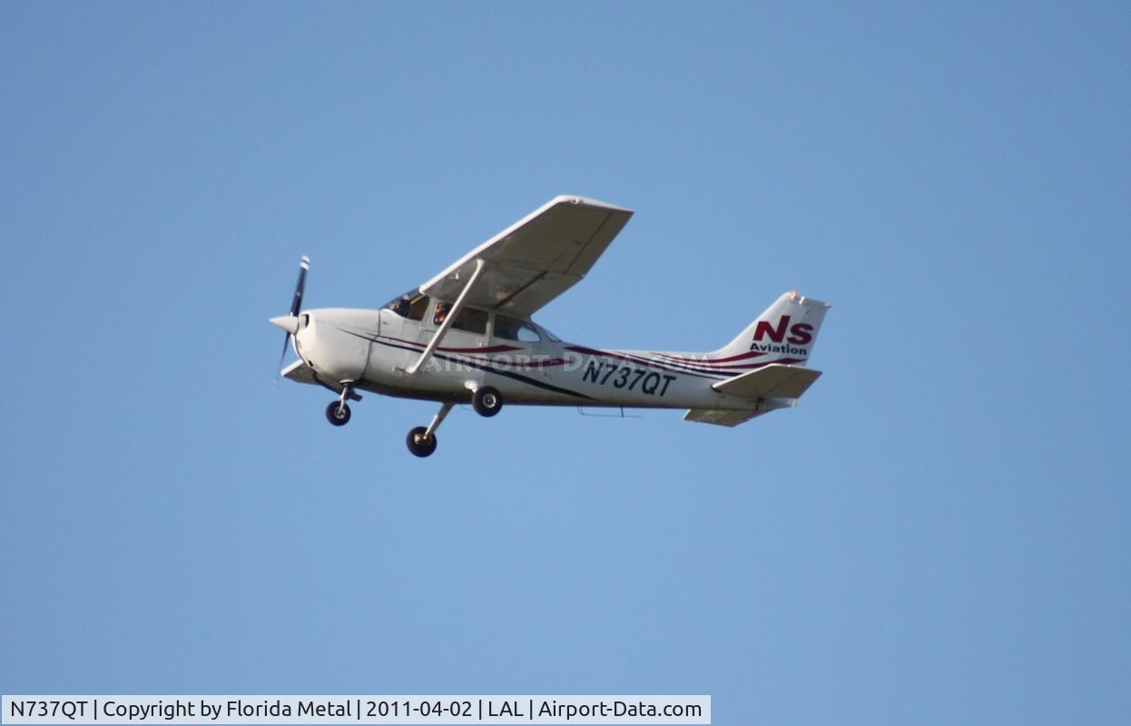 N737QT, 1977 Cessna 172N C/N 17269598, C172N