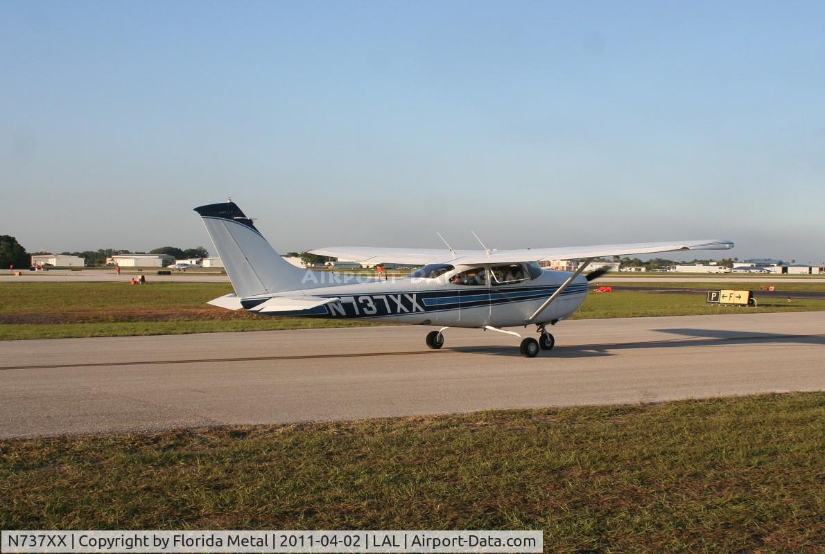 N737XX, 1979 Cessna R182 Skylane RG C/N R18200894, Cessna 182