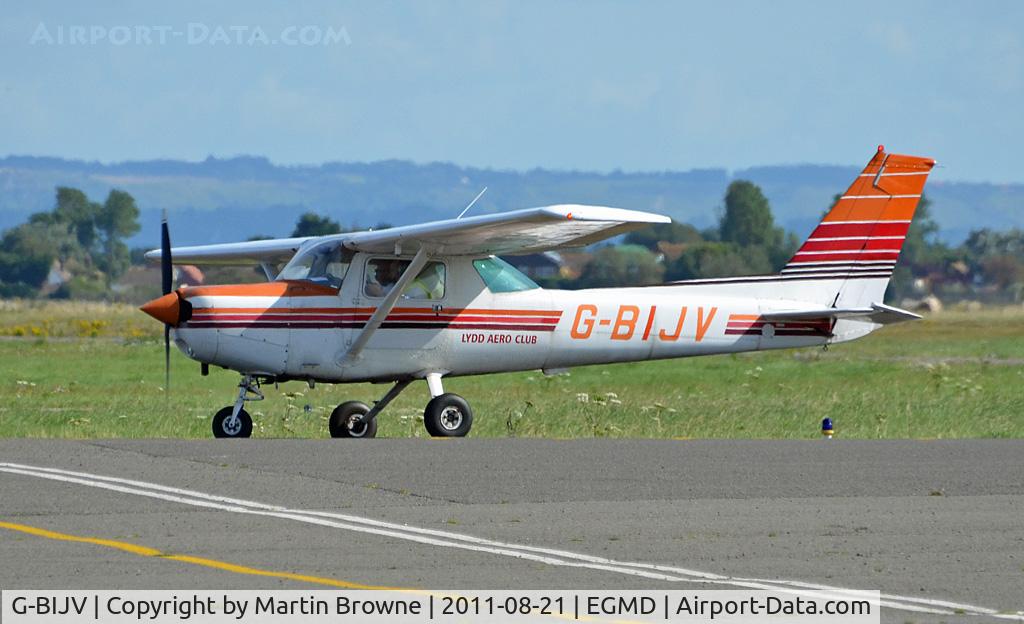 G-BIJV, 1981 Reims F152 C/N 1813, SHOT AT LYDD