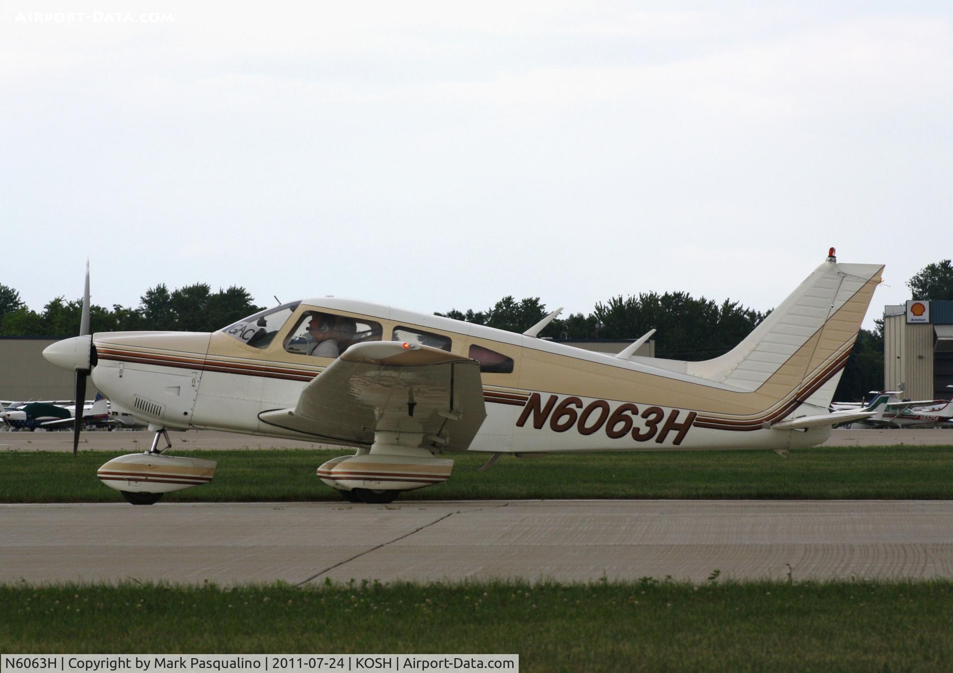 N6063H, 1977 Piper PA-28-181 Archer C/N 28-7890203, Piper PA-28-181