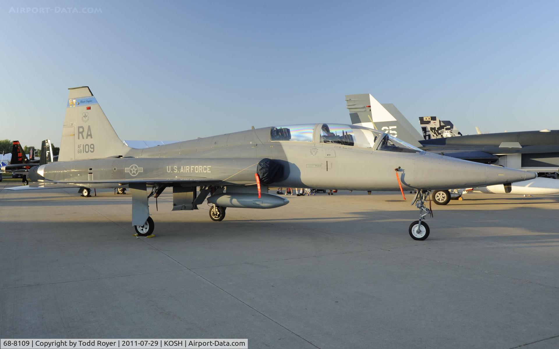 68-8109, 1968 Northrop T-38A Talon C/N T.6114, AIRVENTURE 2011