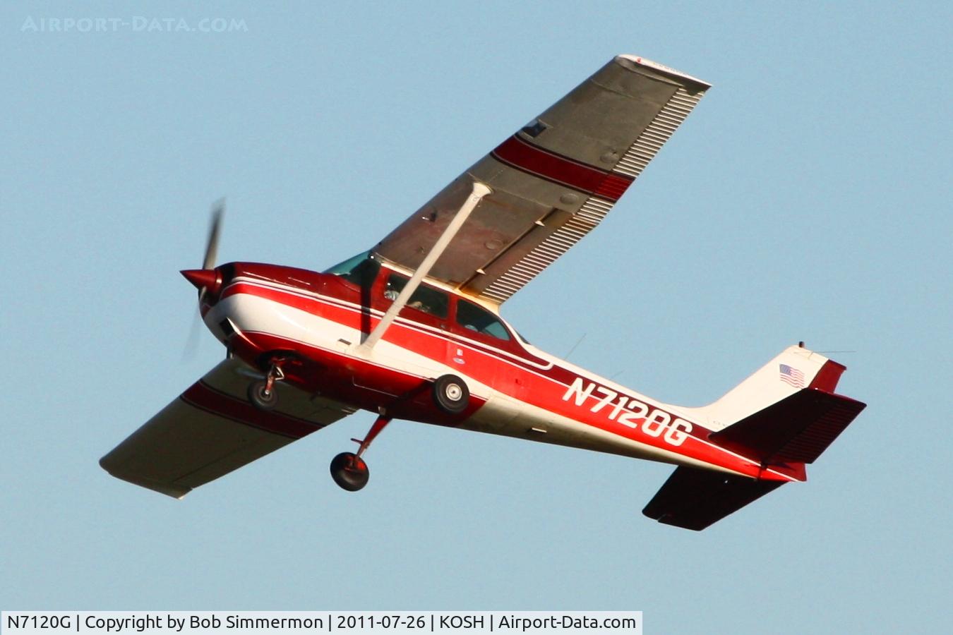 N7120G, 1969 Cessna 172K Skyhawk C/N 17258820, Departing Airventure 2011.