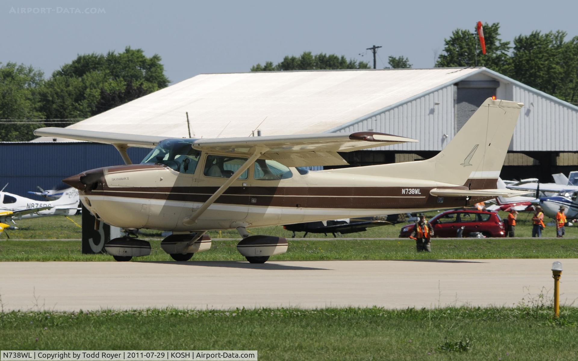 N738WL, 1978 Cessna 172N C/N 17270293, AIRVENTURE 2011
