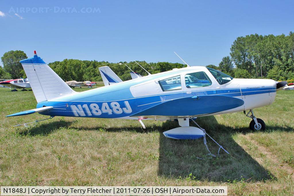 N1848J, 1968 Piper PA-28-140 C/N 28-24284, 1968 Piper PA-28-140, c/n: 28-24284
at 2011 Oshkosh