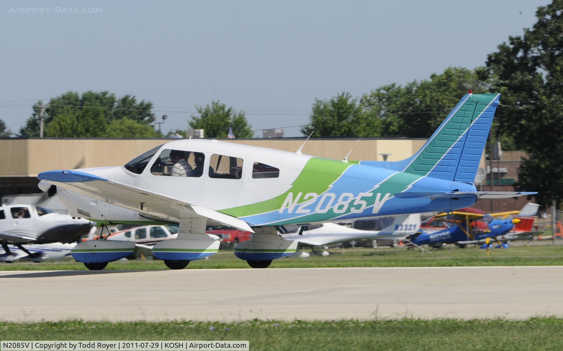 N2085V, 1979 Piper PA-28-181 Archer C/N 28-7990337, AIRVENTURE 2011