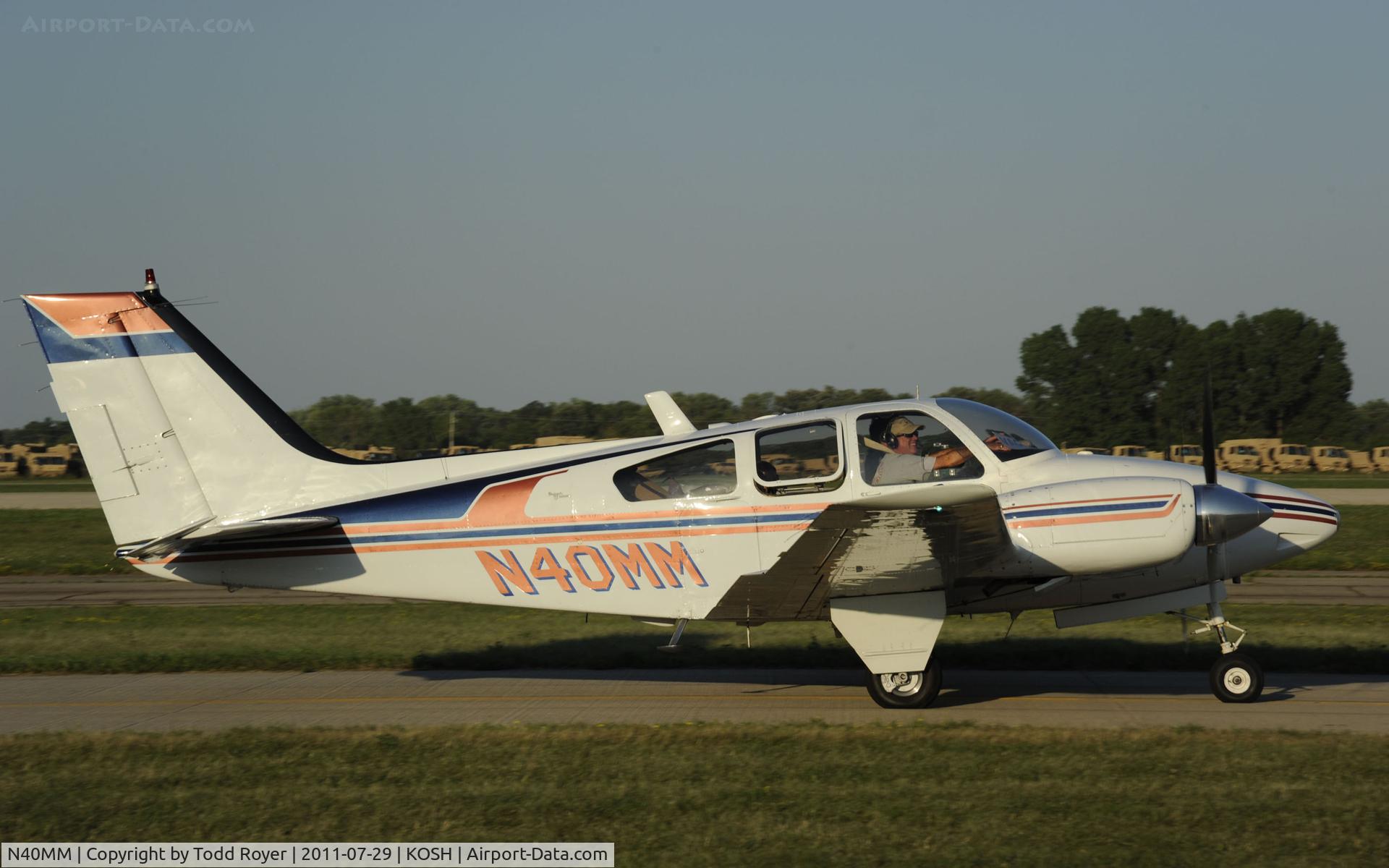 N40MM, 1964 Beech 95-B55 (T42A) Baron C/N TC-740, AIRVENTURE 2011