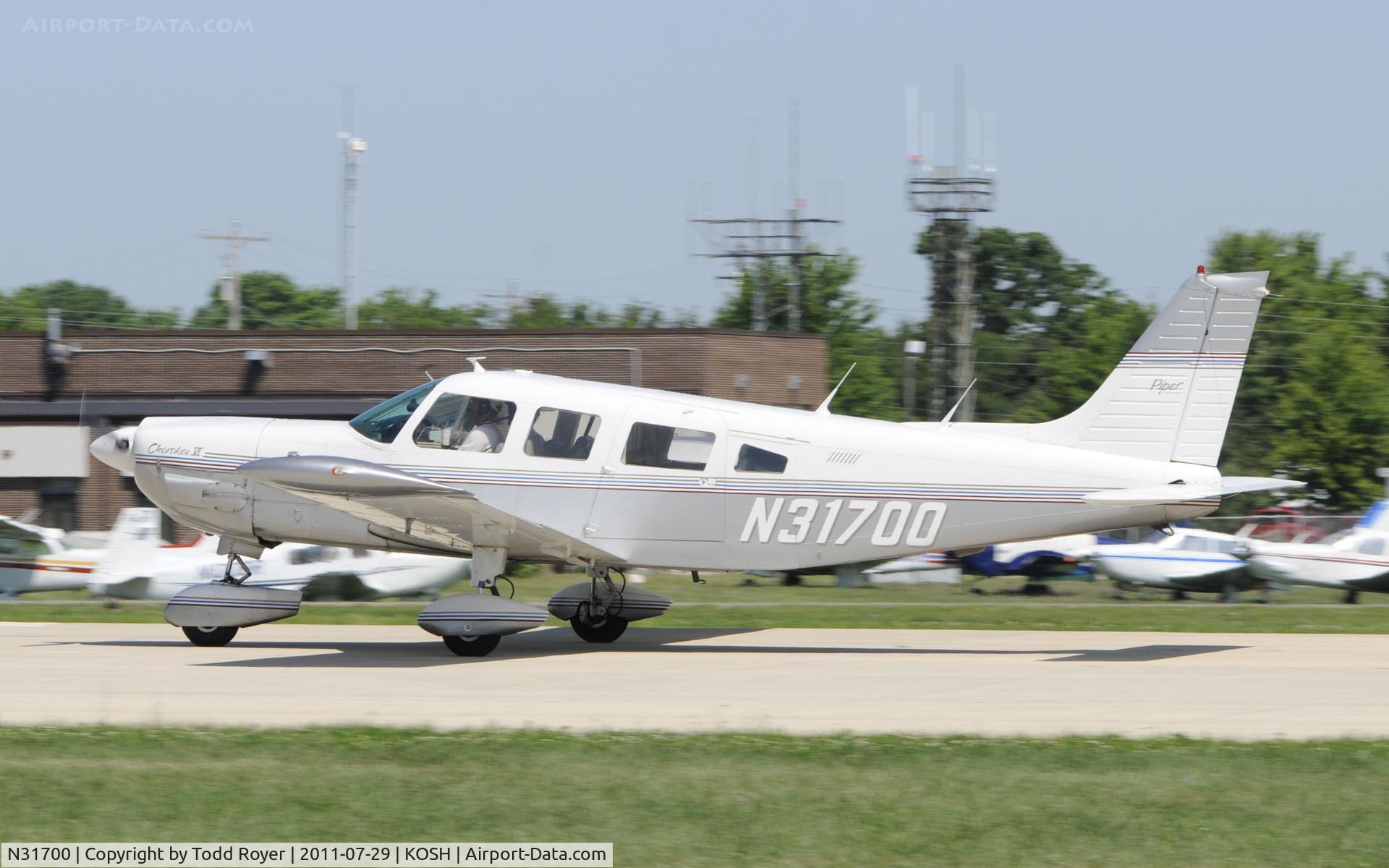N31700, 1978 Piper PA-32-300 Cherokee Six Cherokee Six C/N 32-7840143, AIRVENTURE 2011