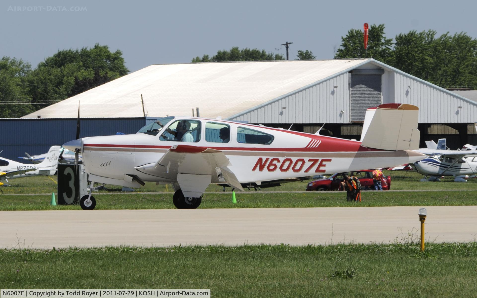 N6007E, 1959 Beech K35 Bonanza C/N D-5915, AIRVENTURE 2011