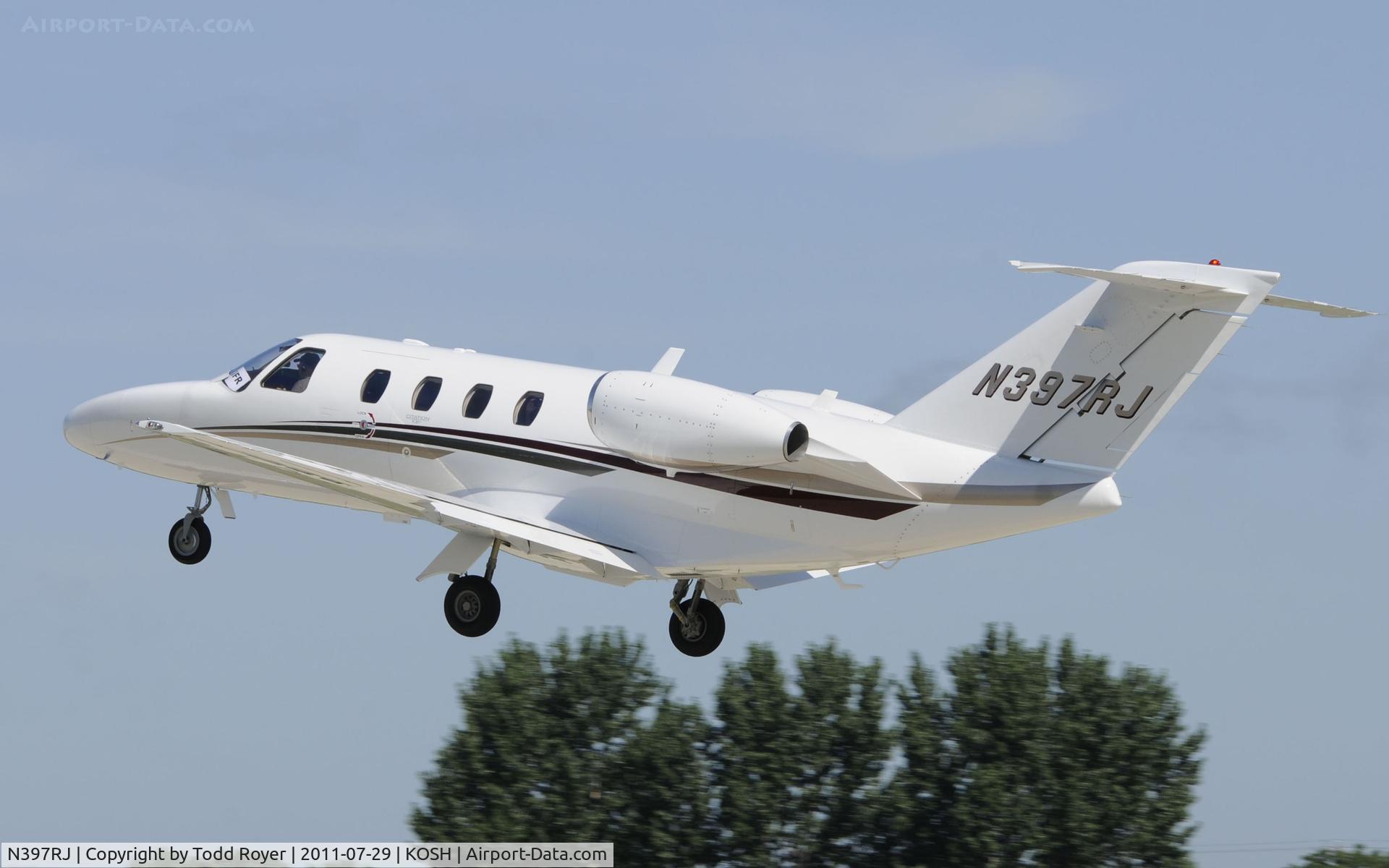 N397RJ, Cessna 525 CitationJet CJ1+ C/N 525-0683, AIRVENTURE 2011