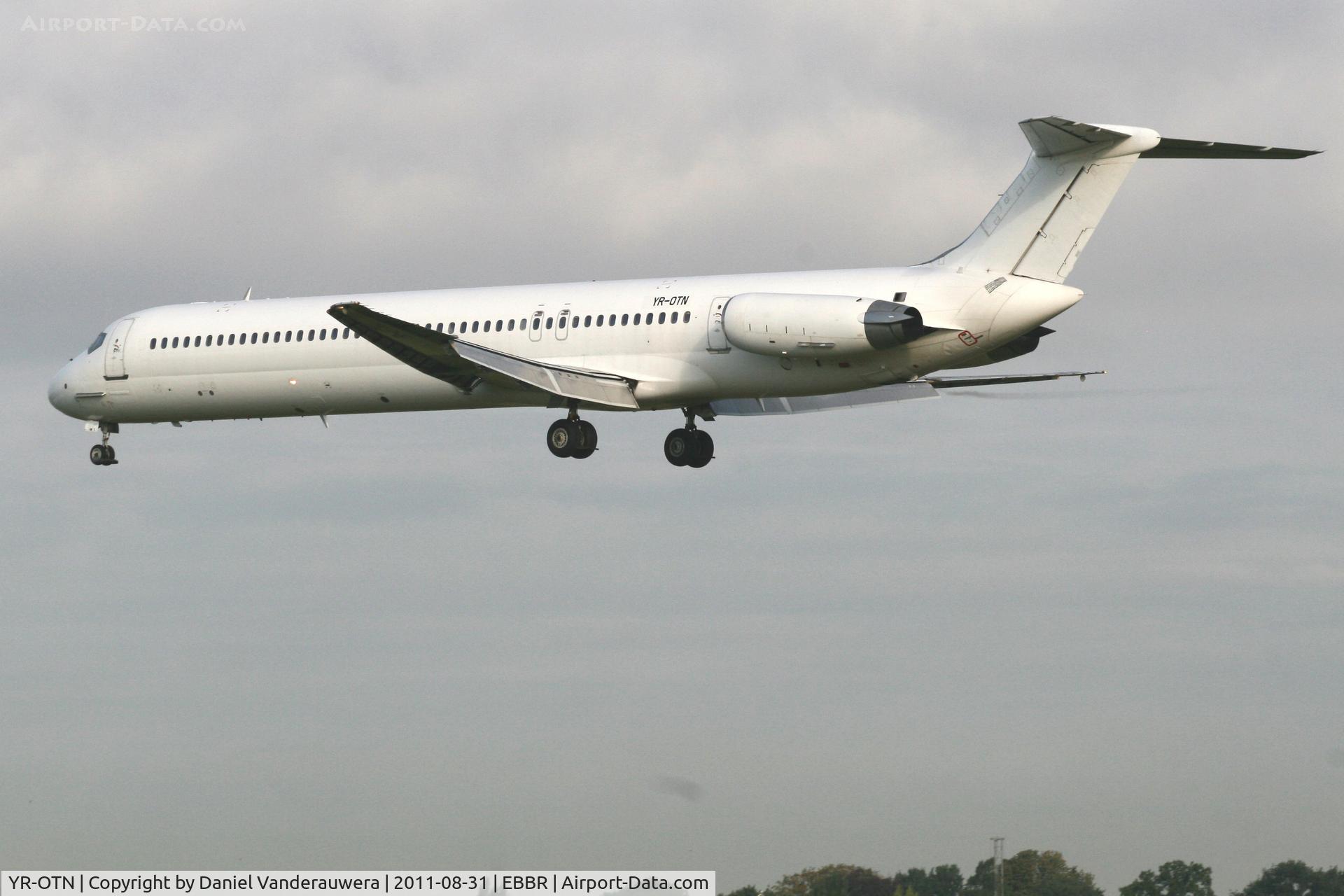 YR-OTN, 1982 McDonnell Douglas MD-82 (DC-9-82) C/N 49119, Flight LZ797 is descending to RWY 25L