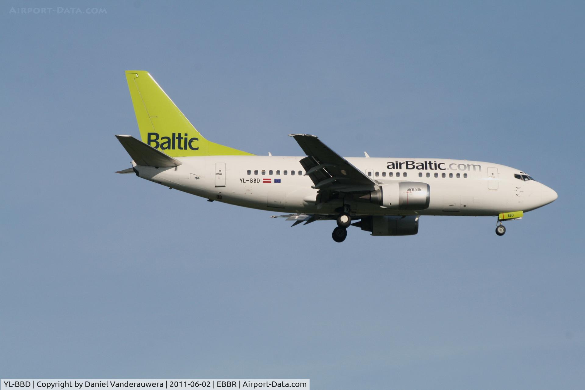 YL-BBD, 1999 Boeing 737-53S C/N 29075, Flight BT601 is descending to RWY 02