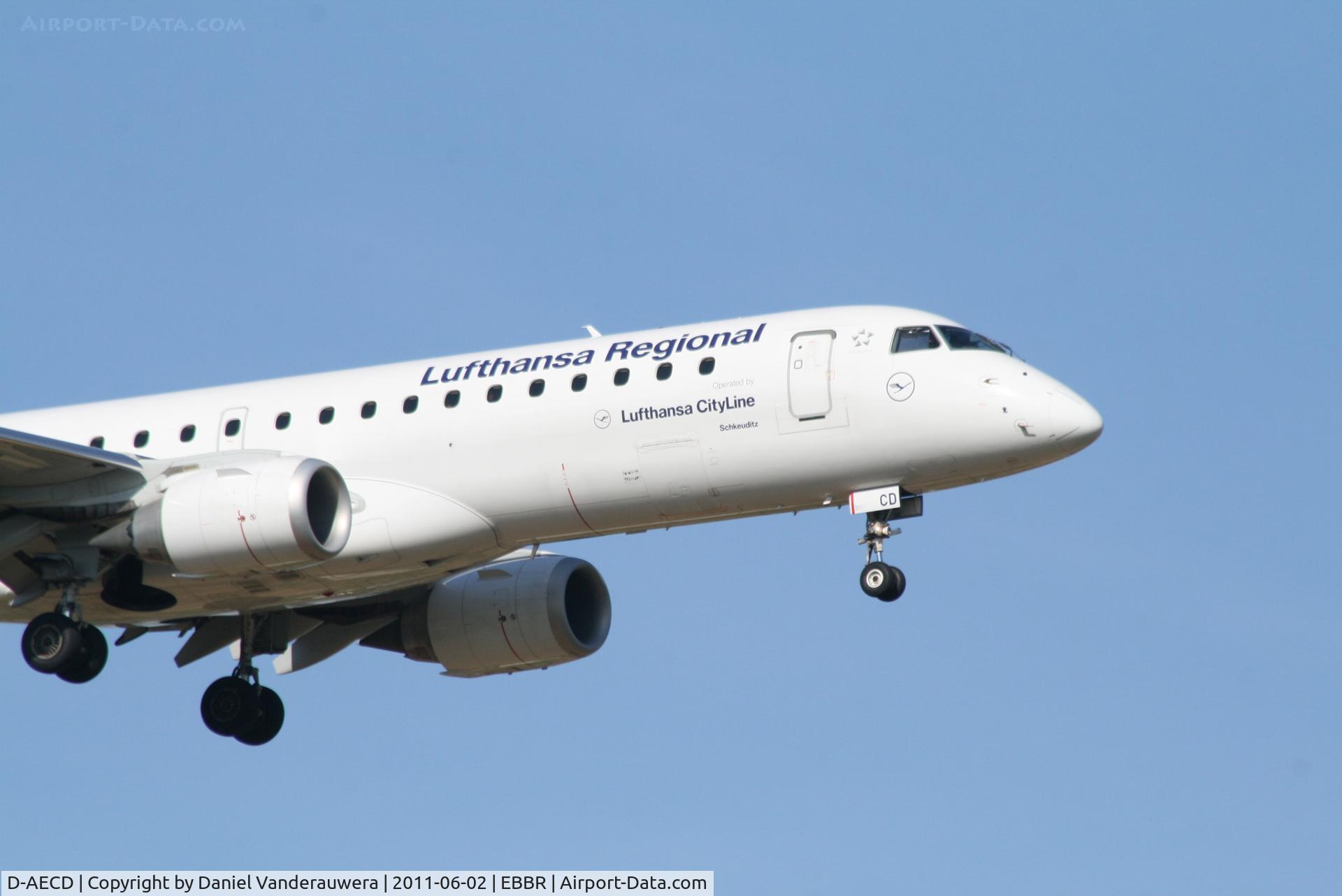 D-AECD, 2010 Embraer 190LR (ERJ-190-100LR) C/N 19000337, Arrival of flight LH1006 to RWY 02