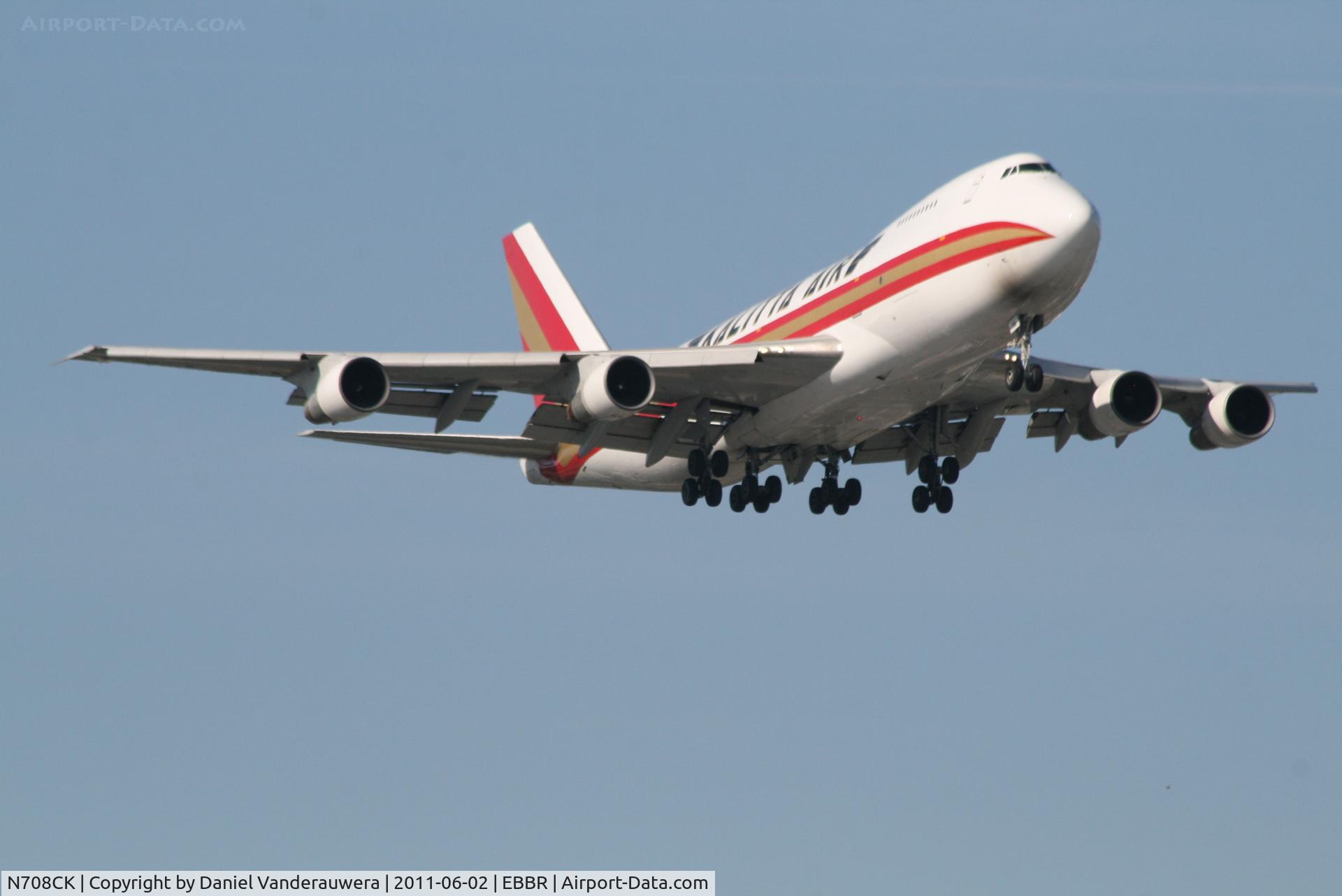 N708CK, 1980 Boeing 747-212B C/N 21937, Flight K4 344 on approach to RWY 02