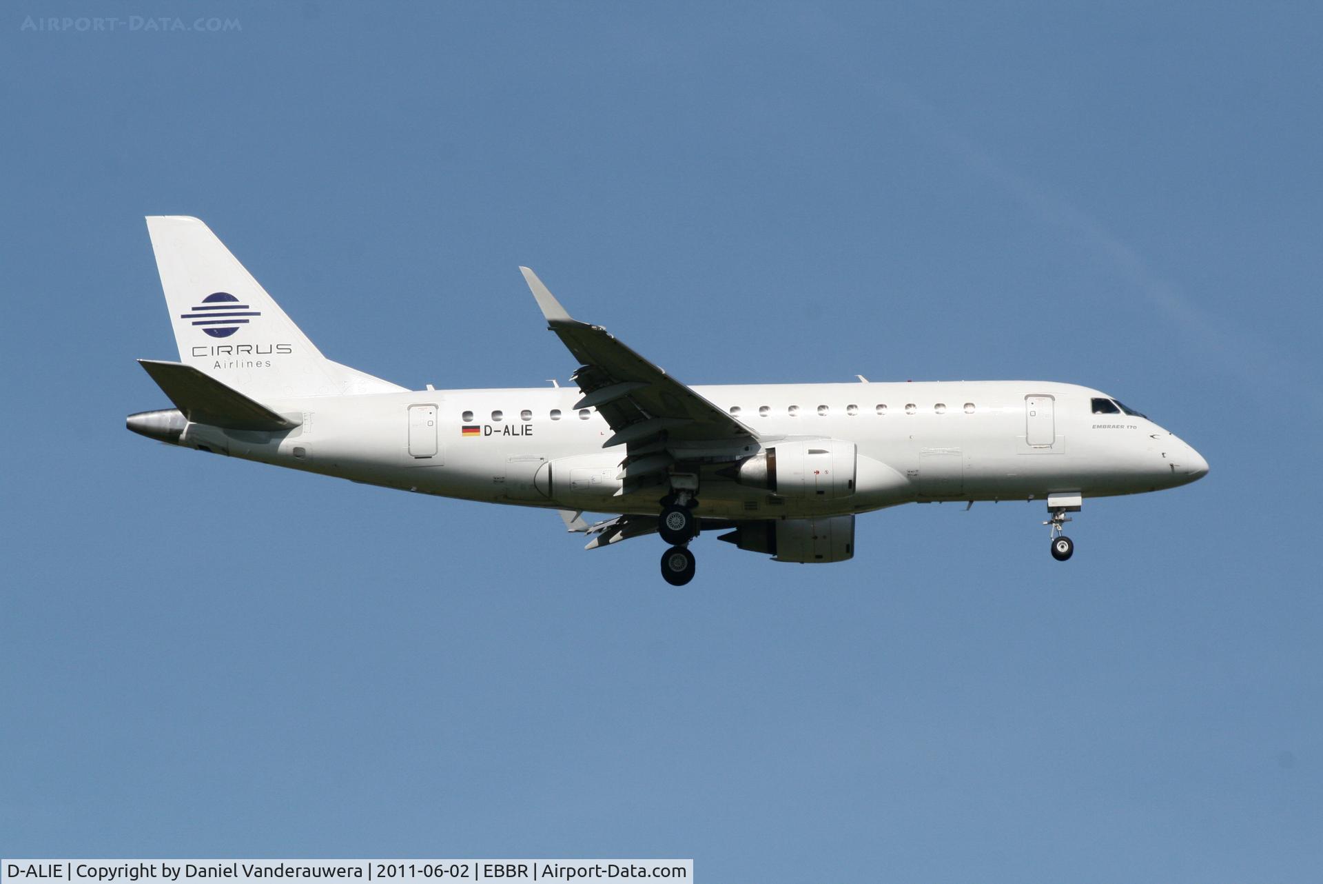 D-ALIE, 2004 Embraer 170LR (ERJ-170-100LR) C/N 17000059, Arrival of flight RUS7170 to RWY 02