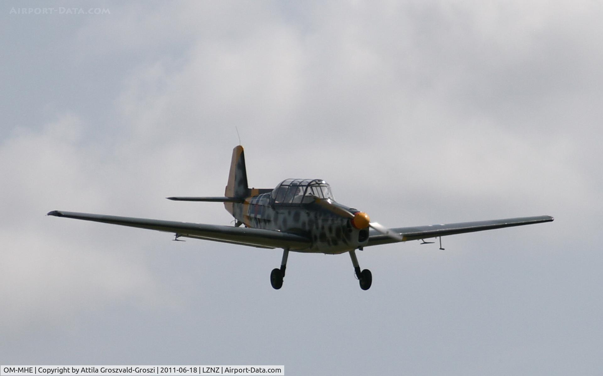 OM-MHE, Zlín Z-226MS Trener C/N 202, Nové Zámky Airport - Slovakia (Slovak Republik) SK.
