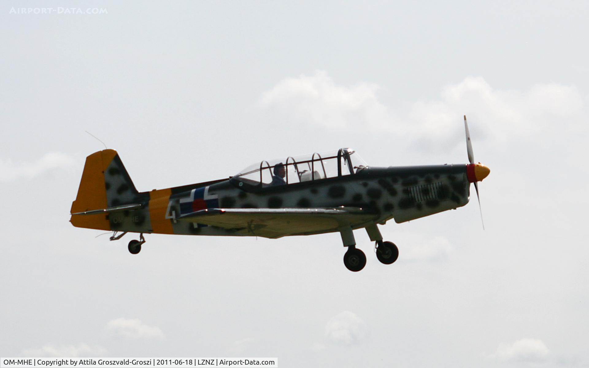 OM-MHE, Zlín Z-226MS Trener C/N 202, Nové Zámky Airport - Slovakia (Slovak Republik) SK.