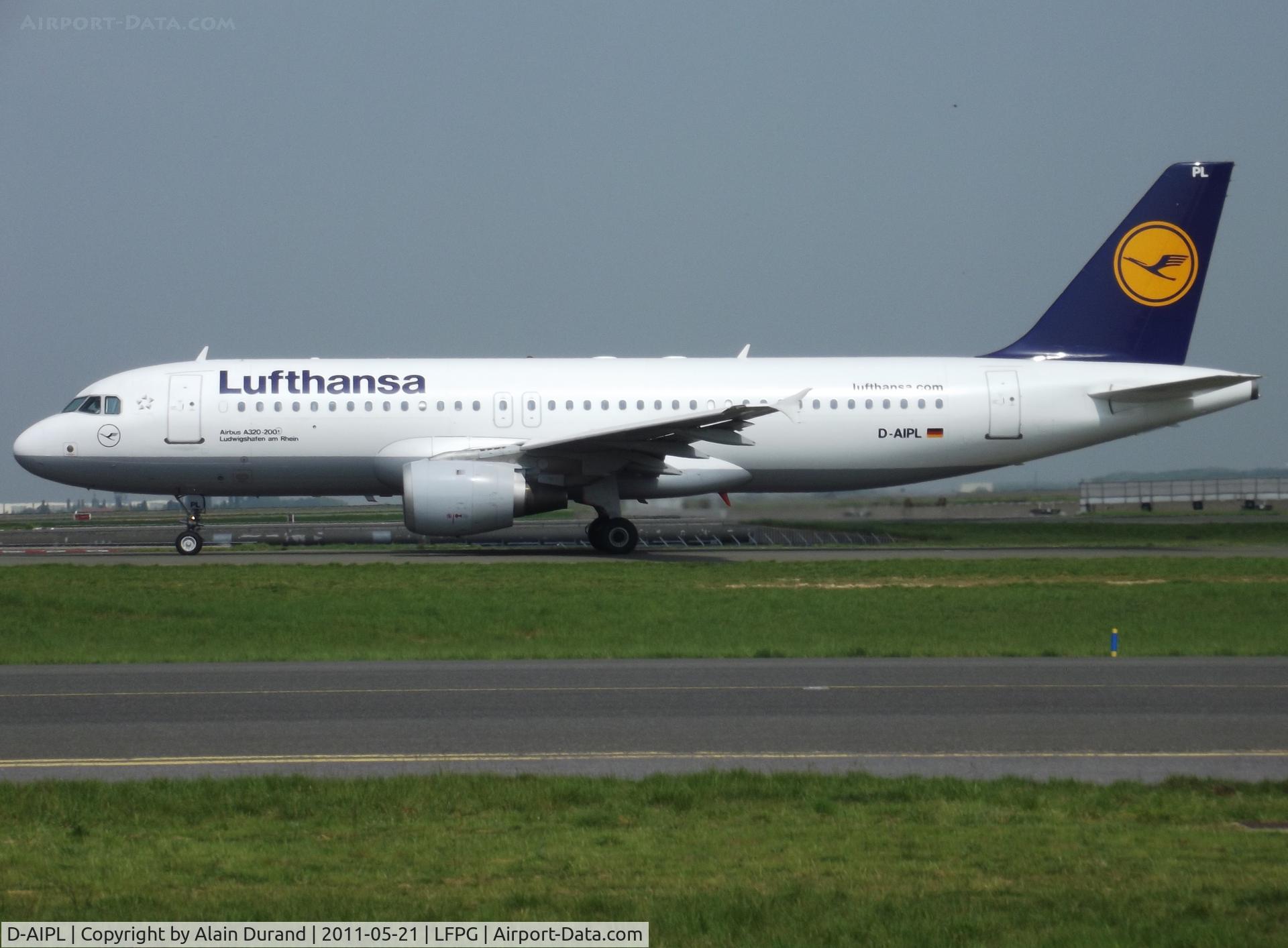 D-AIPL, 1989 Airbus A320-211 C/N 094, Named Ludwigshafen am Rhein, Papa-Lima is one of the earliest MiniBus still around with the original operator.