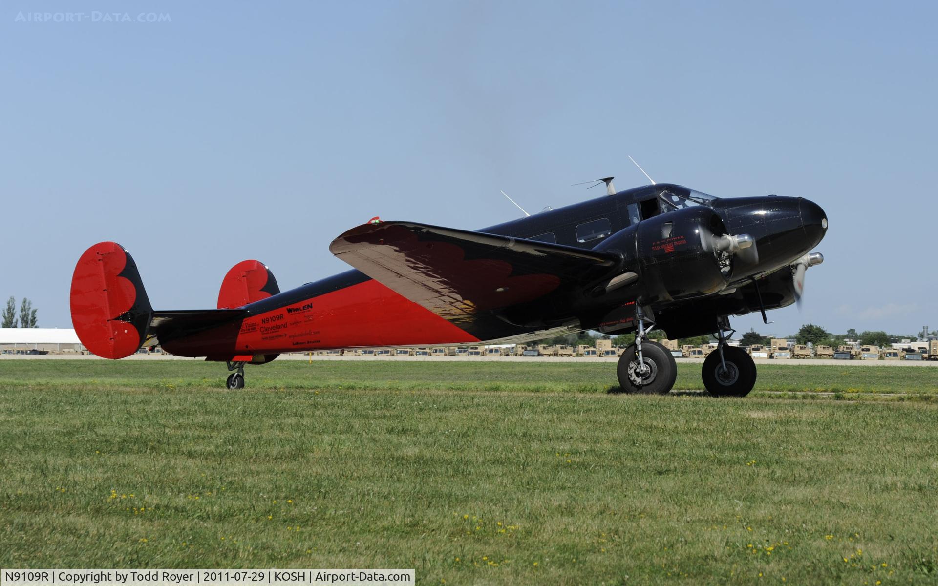 N9109R, 1943 Beech C18S (AT-7C) C/N 4383 (5676), AIRVENTURE 2011