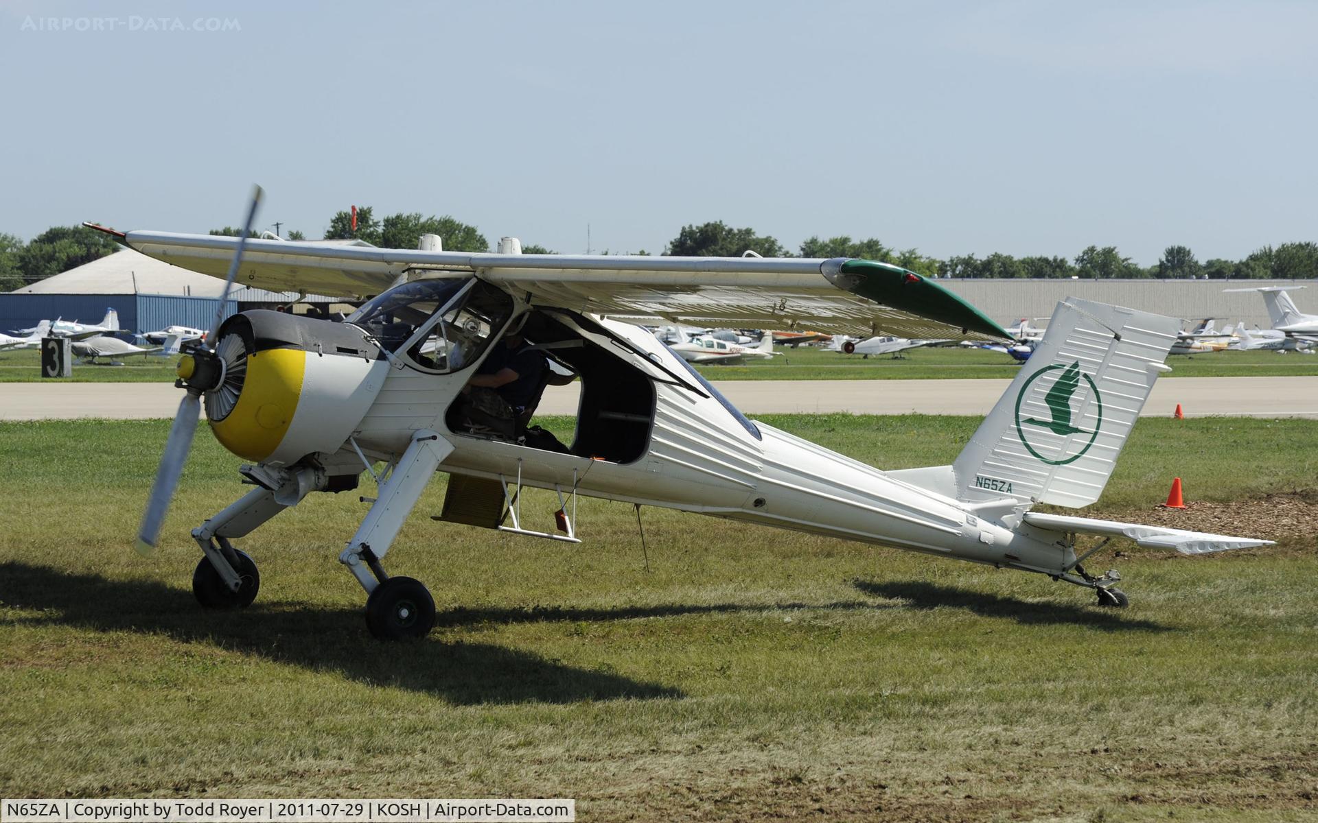 N65ZA, 1984 PZL-Okecie PZL-104 Wilga 35A C/N 18830758, AIRVENTURE 2011