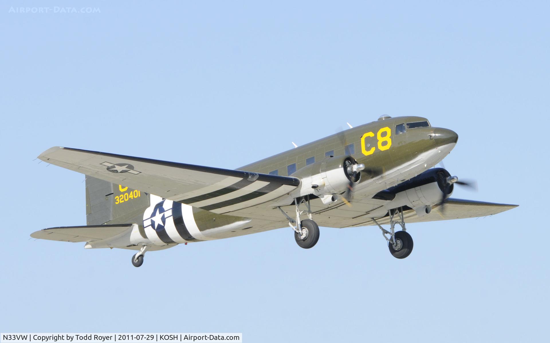 N33VW, 1943 Douglas DC3C-S1C3G (C-47A) C/N 20401, AIRVENTURE 2011